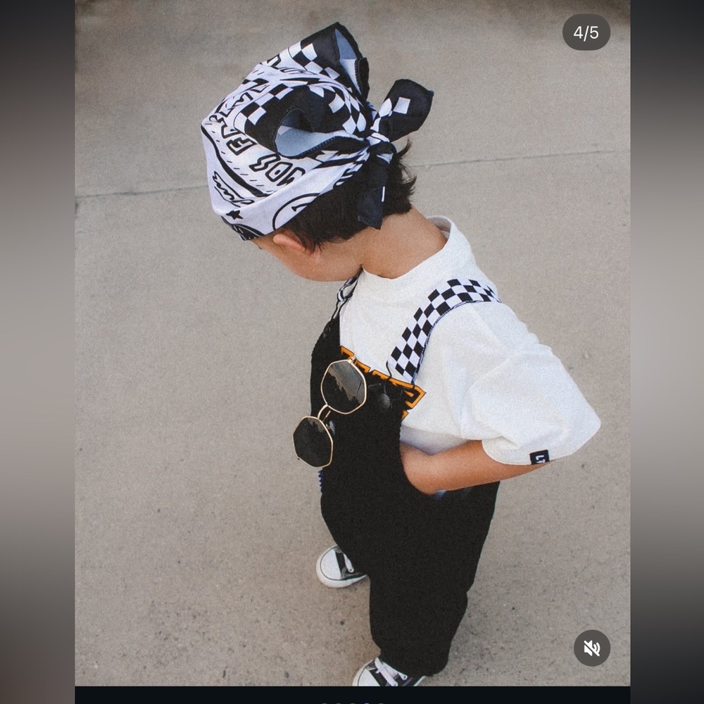 Kids Black Overalls with Checkered Straps ⚡️ - Picture 4 of 5